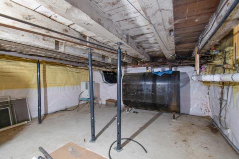 8 Littlefield Road Auburn ME 04210