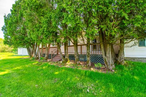 8 Littlefield Road Auburn ME 04210