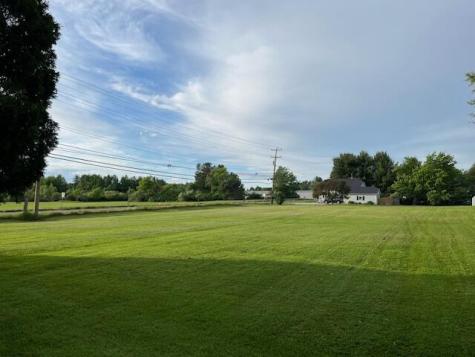 8 Littlefield Road Auburn ME 04210