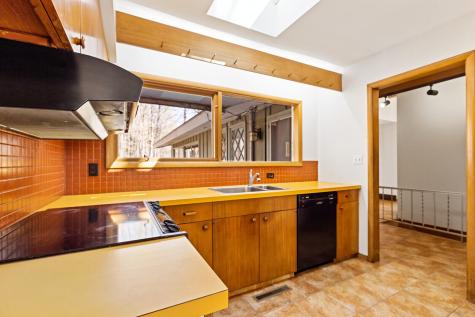 377 Readfield Road Manchester ME 04351