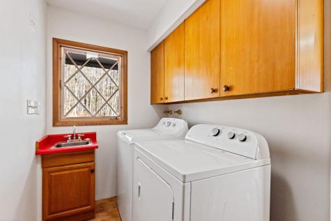 377 Readfield Road Manchester ME 04351