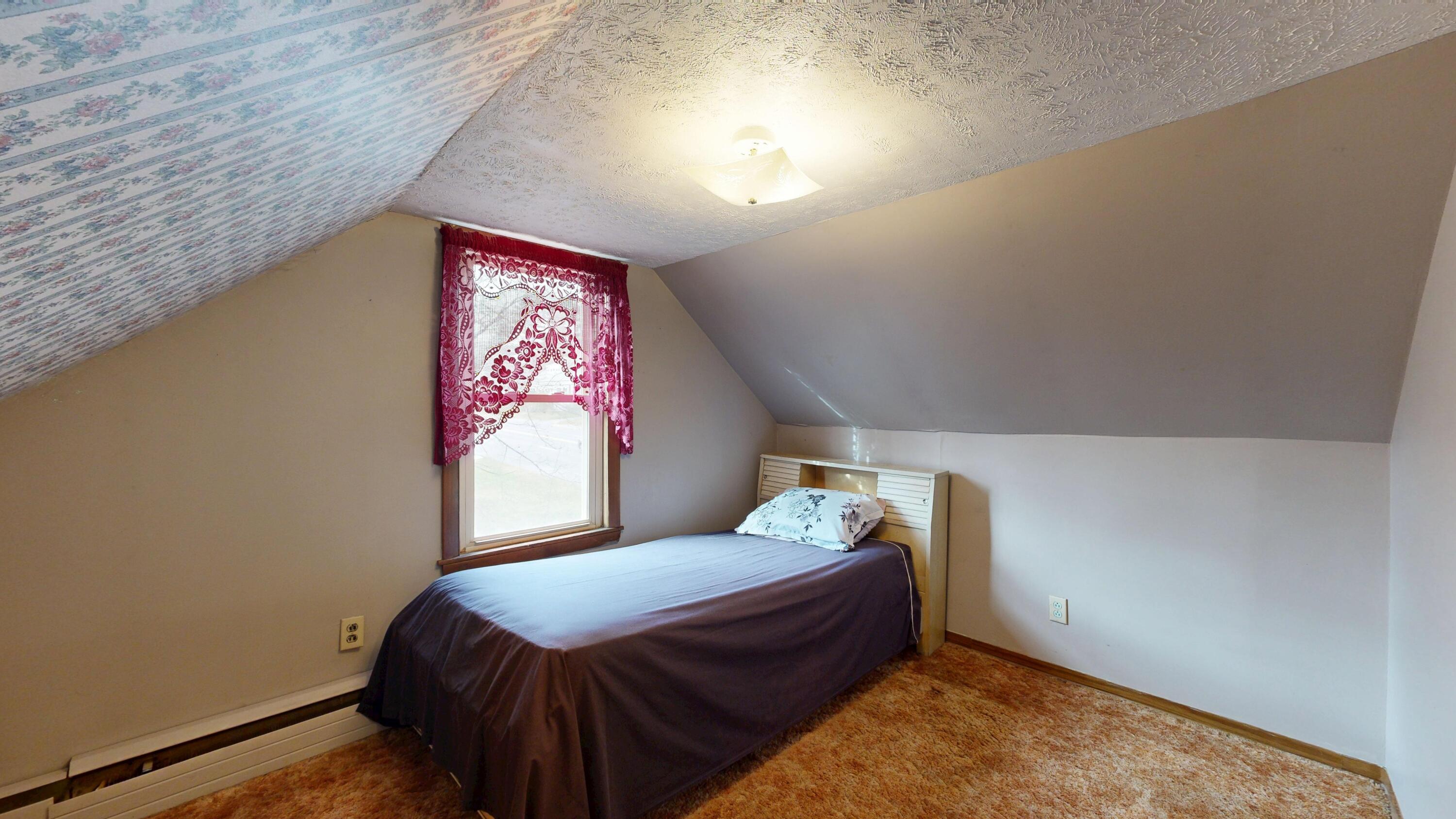 939 Sabattus Street Lewiston ME 04240