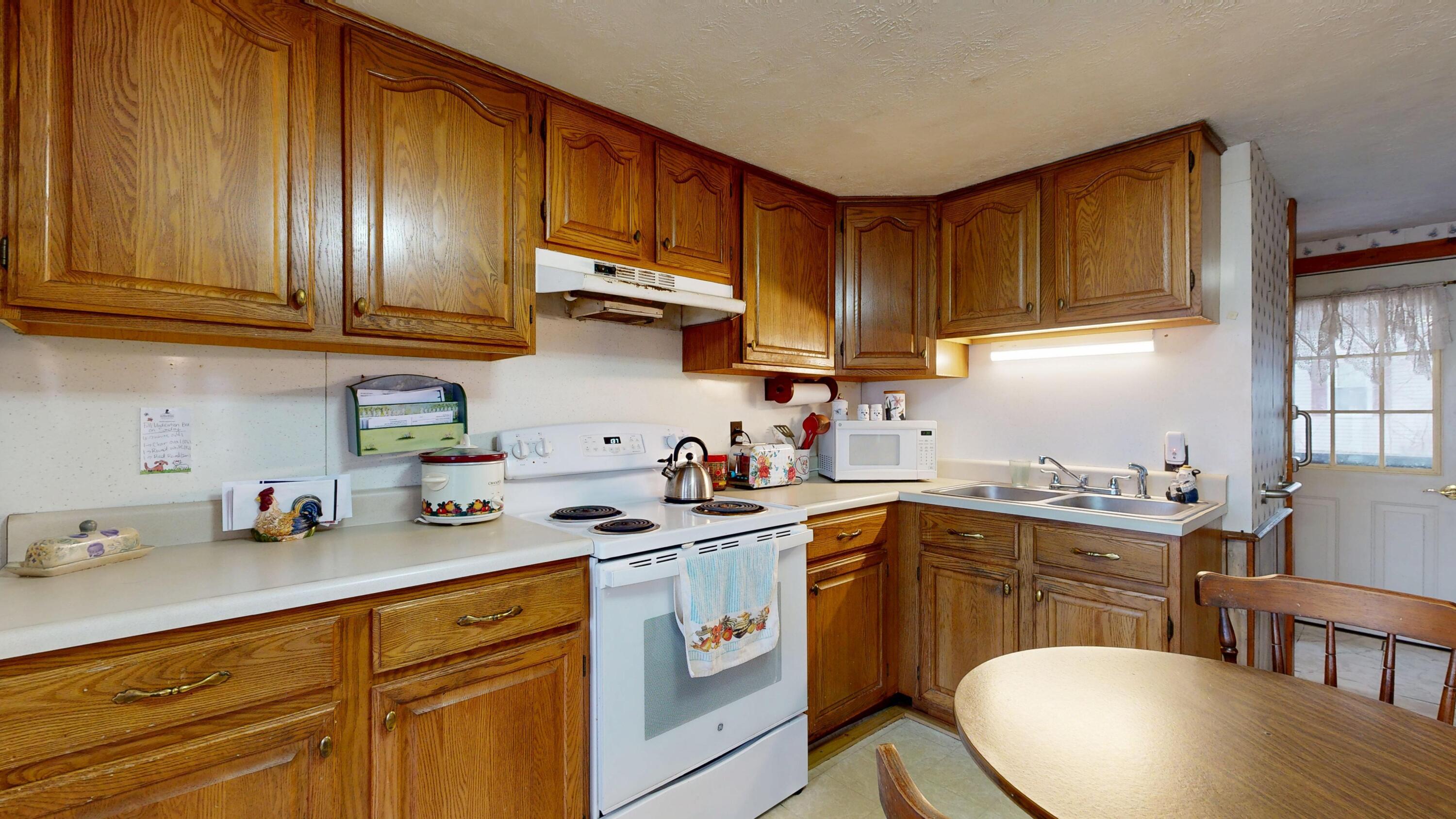 939 Sabattus Street Lewiston ME 04240