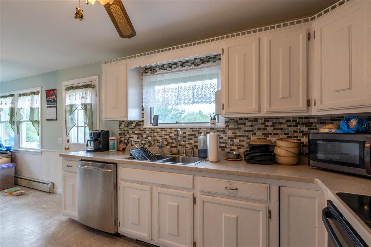 18 Town Clerks Road Owls Head ME 04854