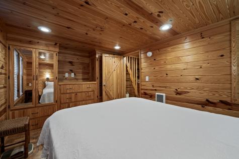 370-368 Varney Shore Palermo ME 04354