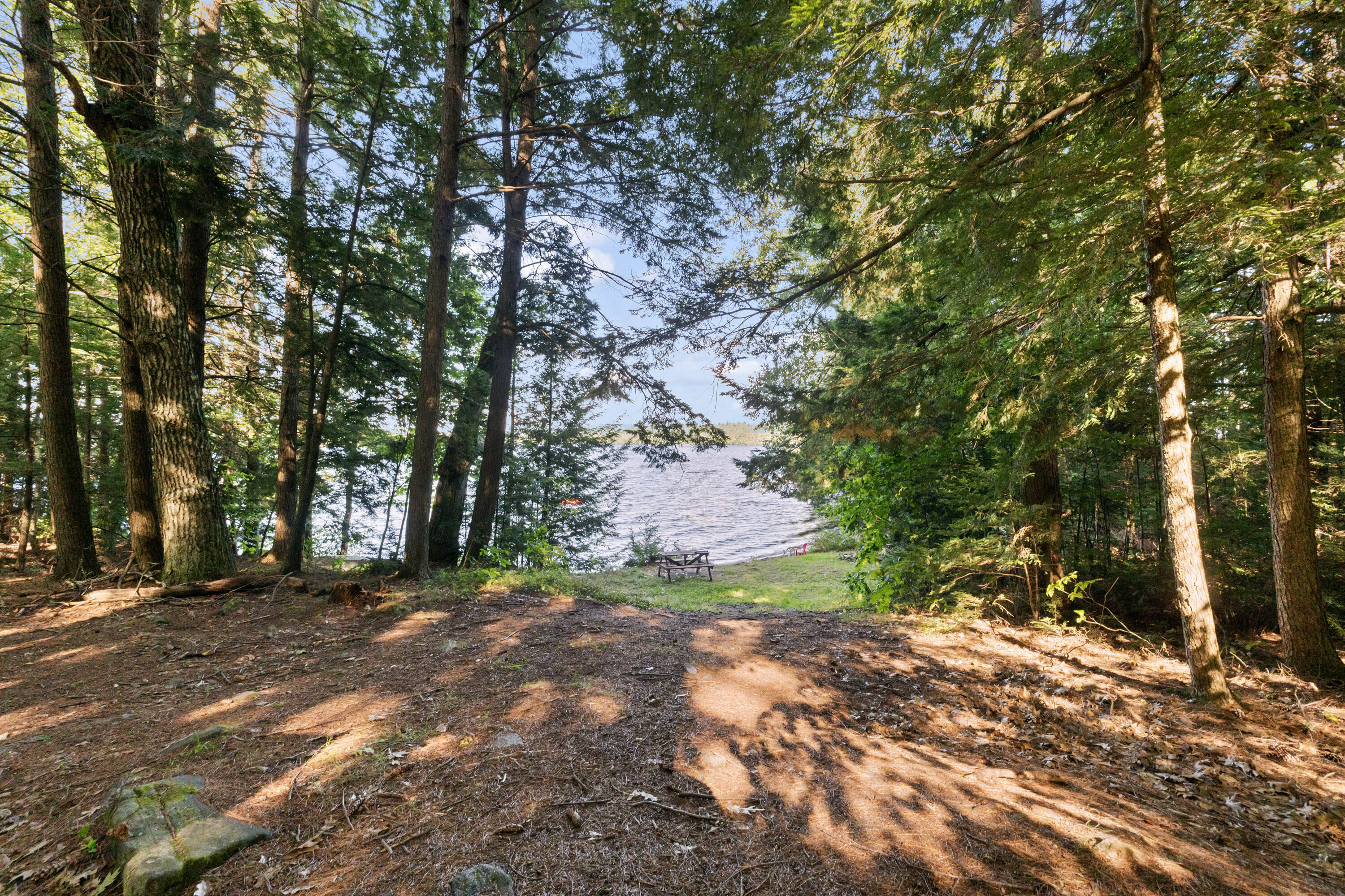 370-368 Varney Shore Palermo ME 04354