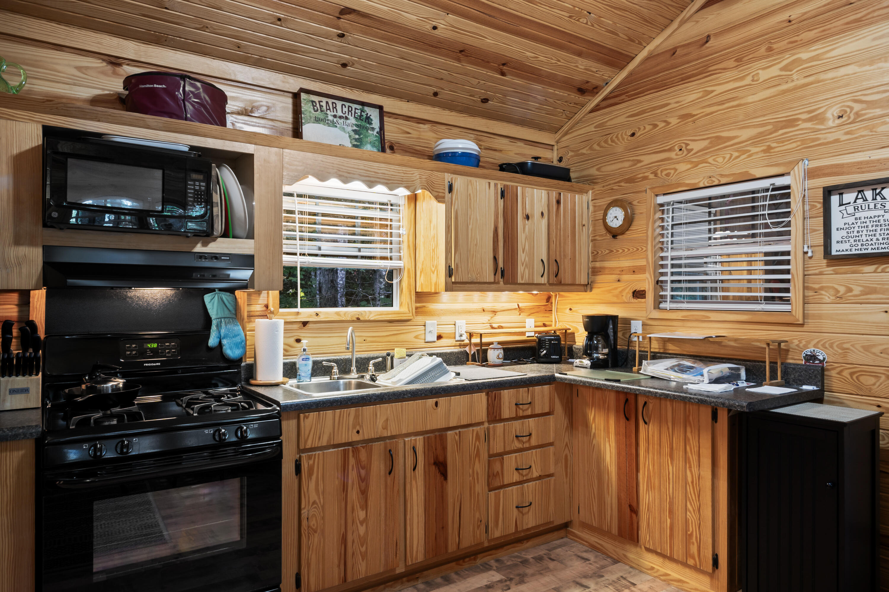 370-368 Varney Shore Palermo ME 04354