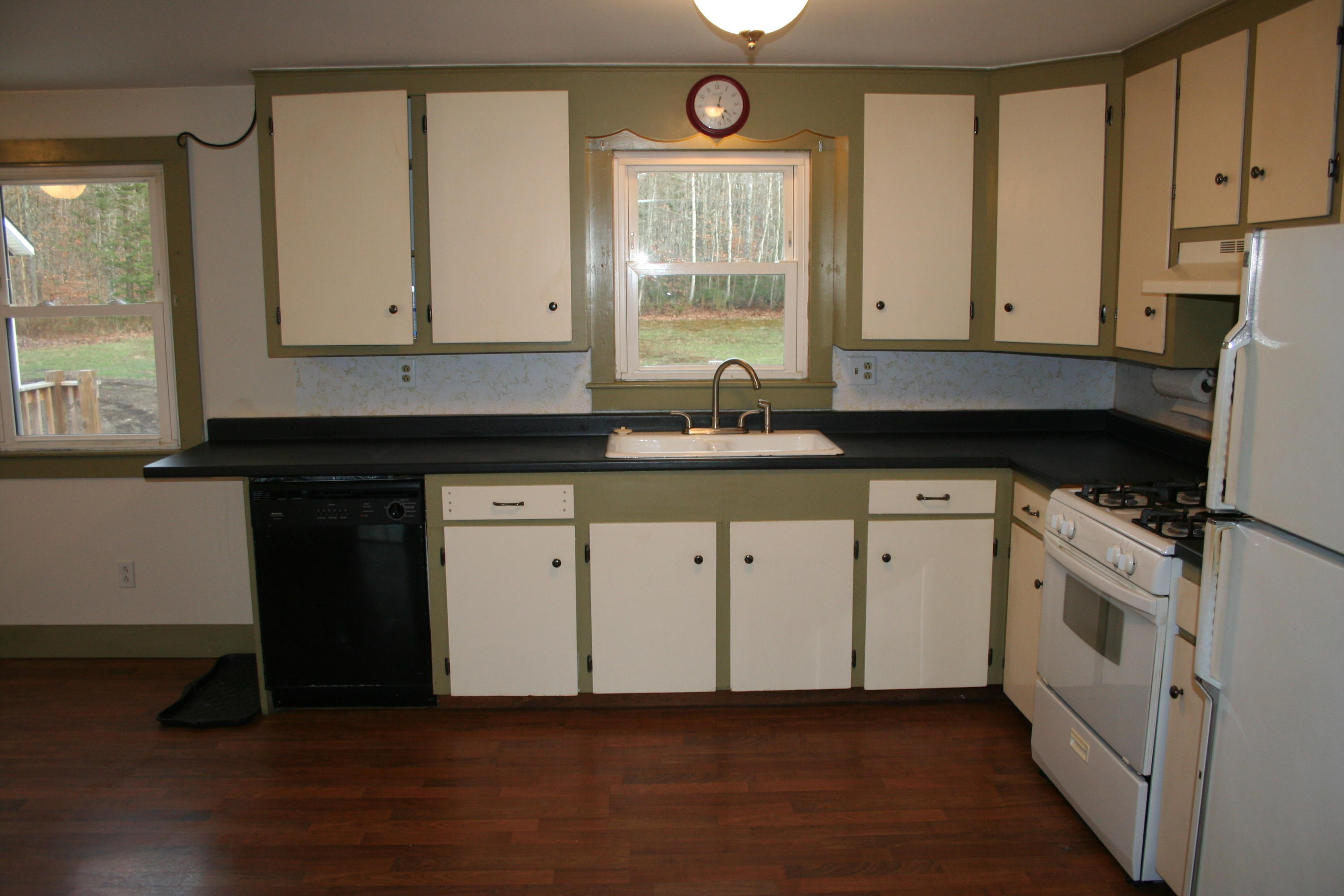 32 Hopkins Road Washington ME 04574