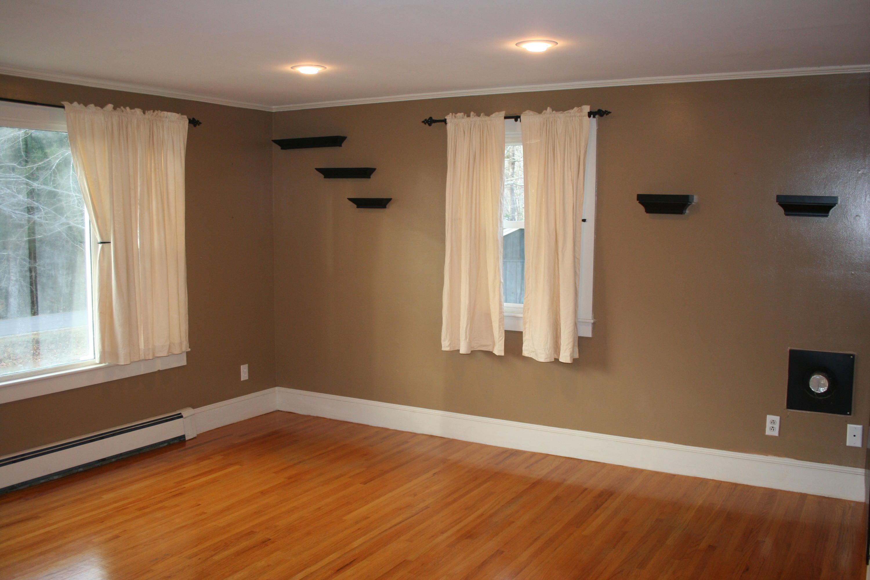 32 Hopkins Road Washington ME 04574