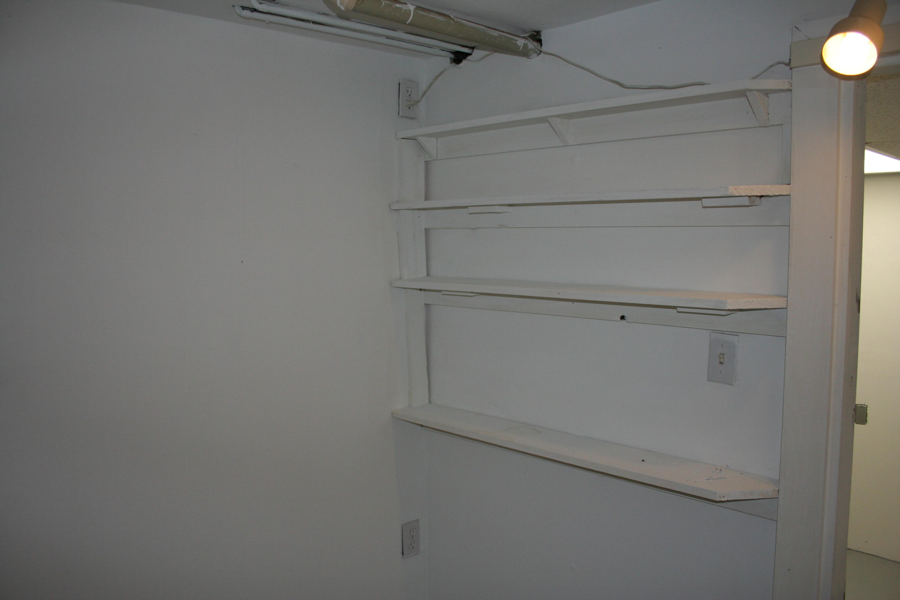 32 Hopkins Road Washington ME 04574
