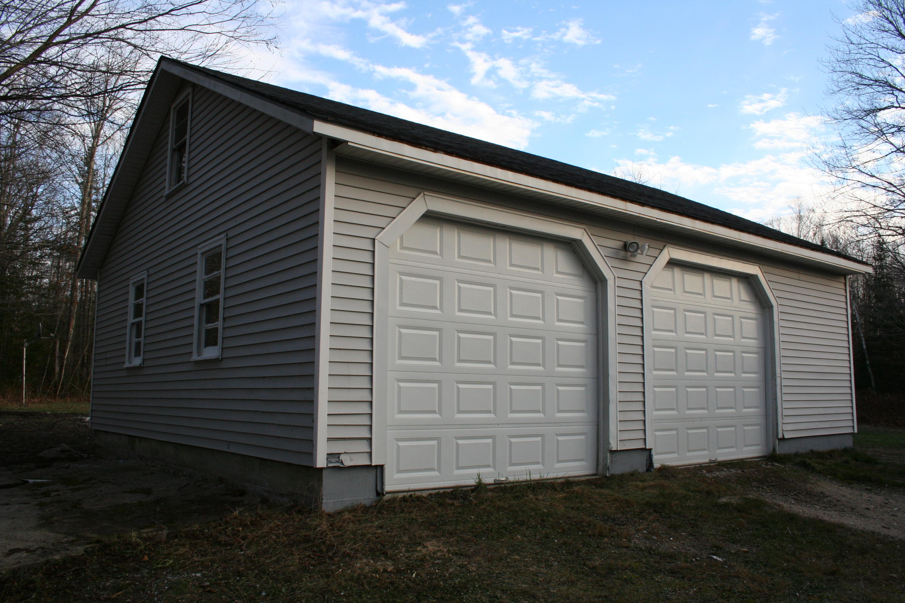 32 Hopkins Road Washington ME 04574
