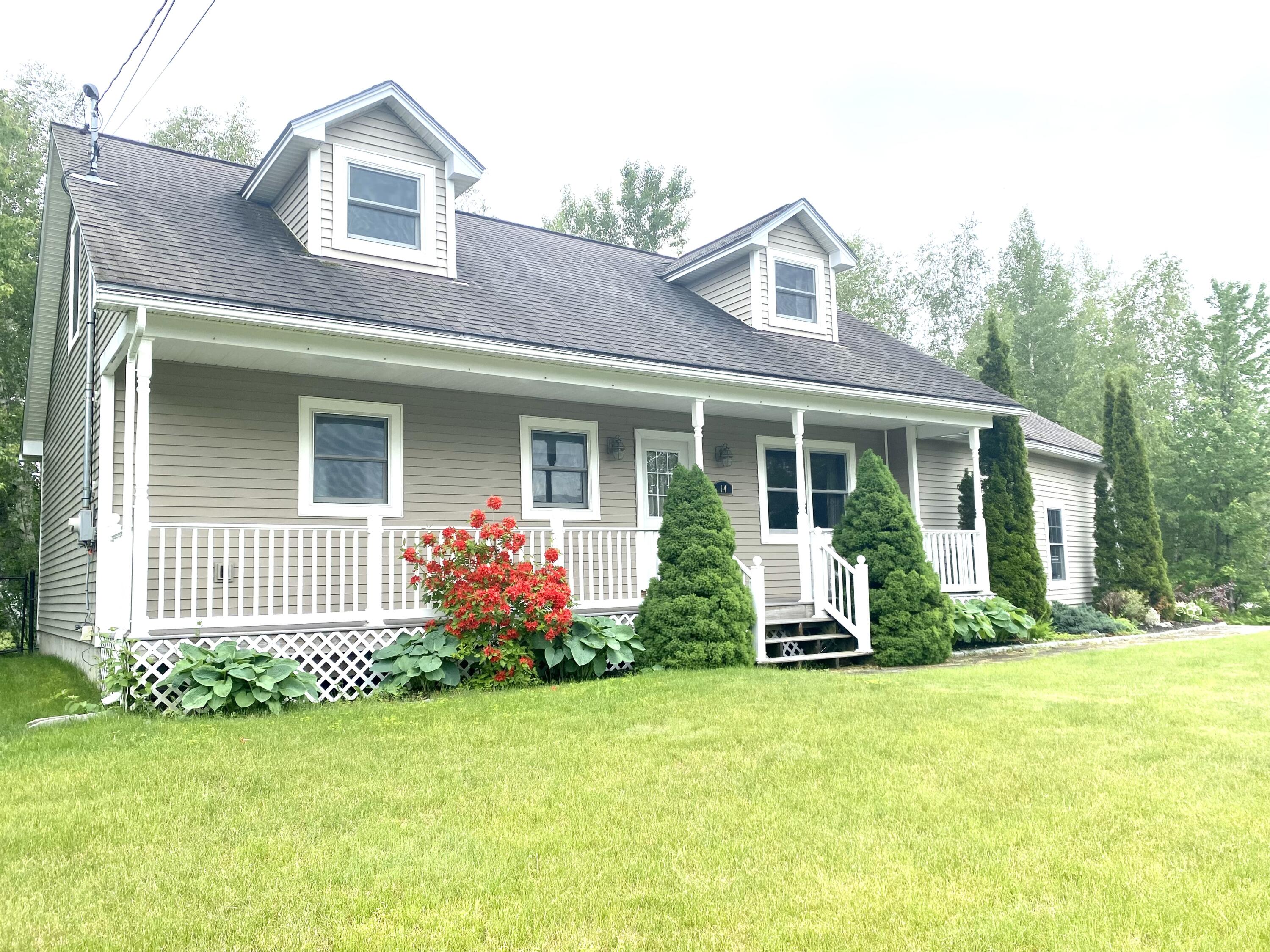 14 Valley Farm Road, Fairfield ME Real Estate Listing MLS {gListing