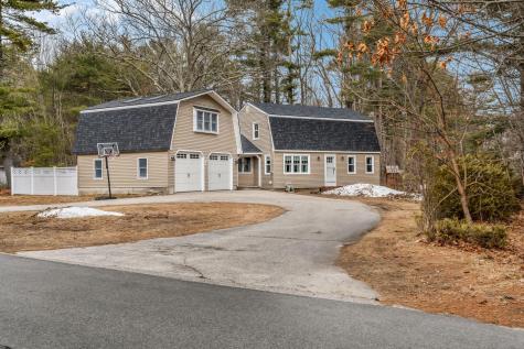19 Old Alewive Road Kennebunk ME 04043