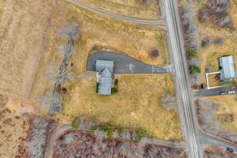855 Lebanon Road Winterport ME 04496