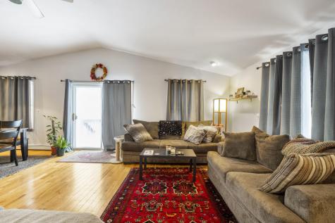 37 Sixth Street Auburn ME 04210