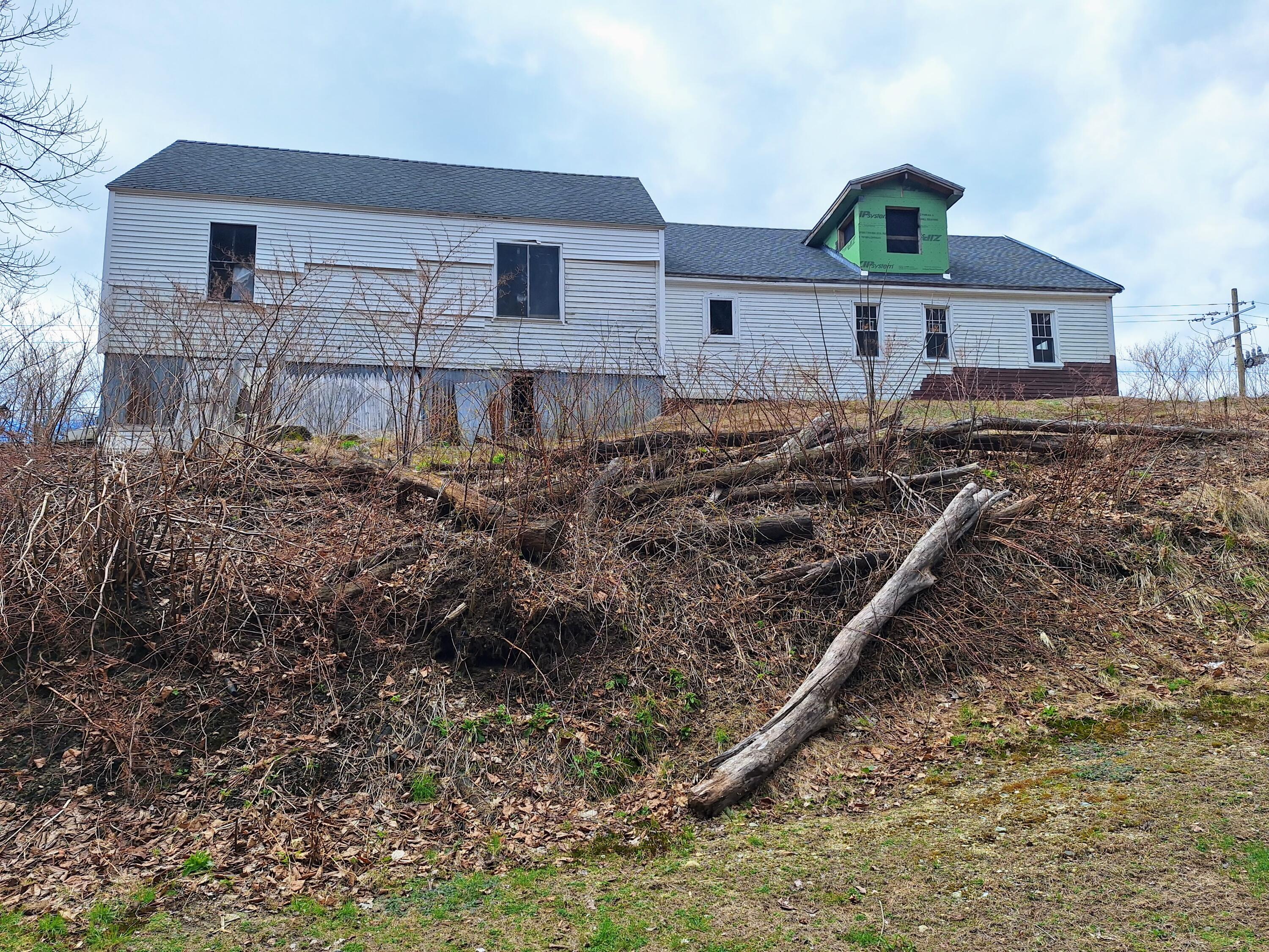 285 Park Avenue Auburn ME 04210
