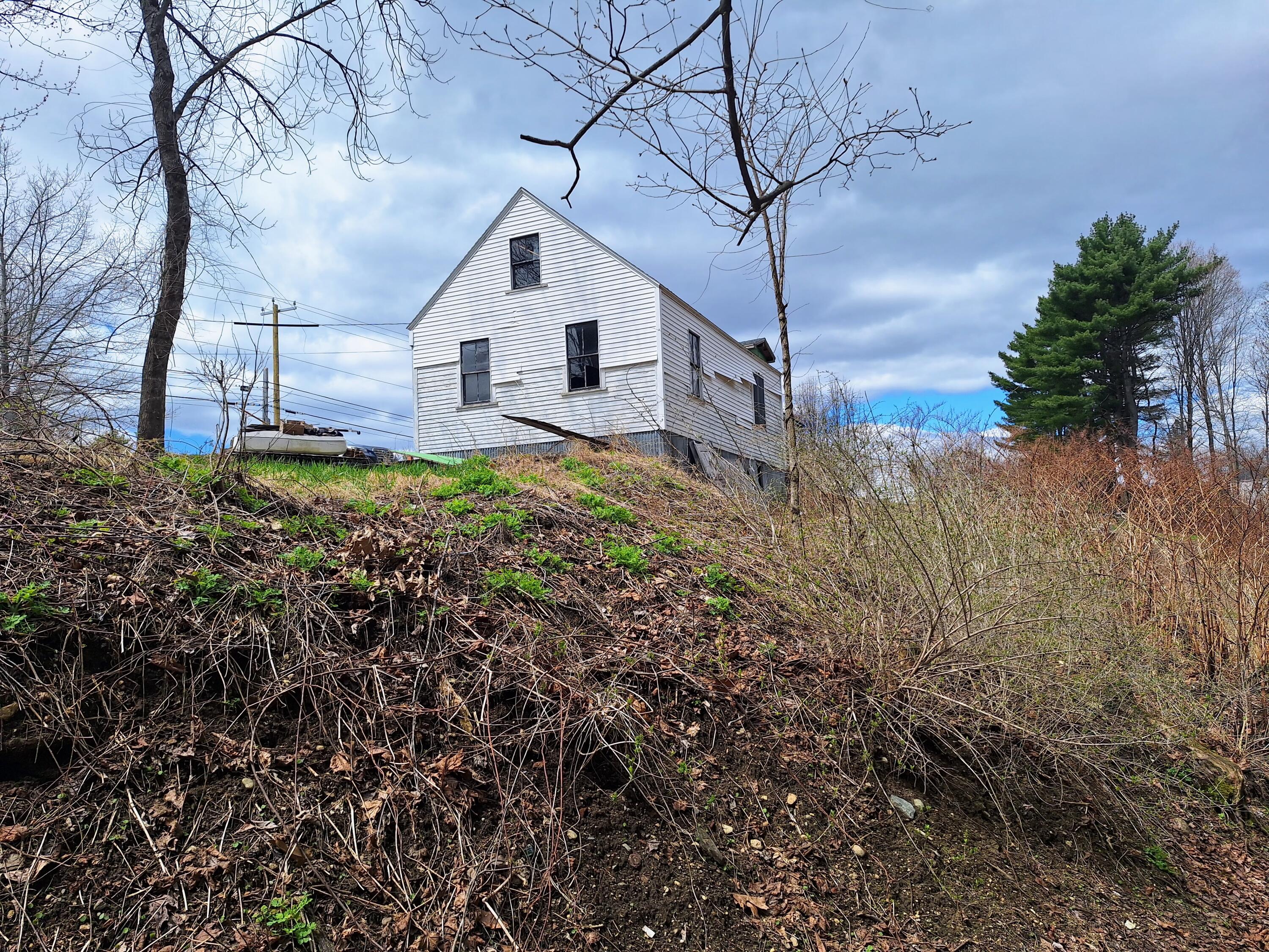 285 Park Avenue Auburn ME 04210
