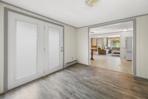 26 Jones Street Madison ME 04950