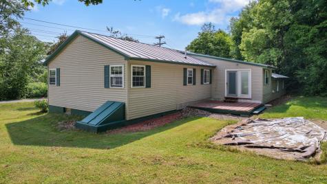 26 Jones Street Madison ME 04950