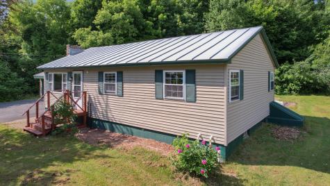 26 Jones Street Madison ME 04950