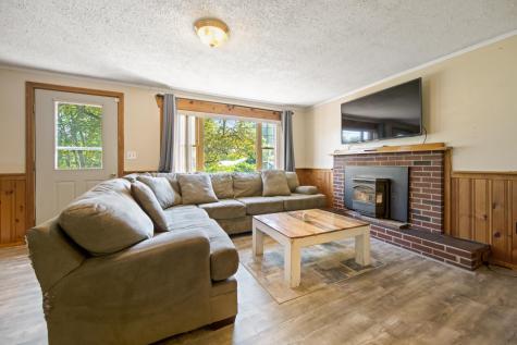 26 Jones Street Madison ME 04950