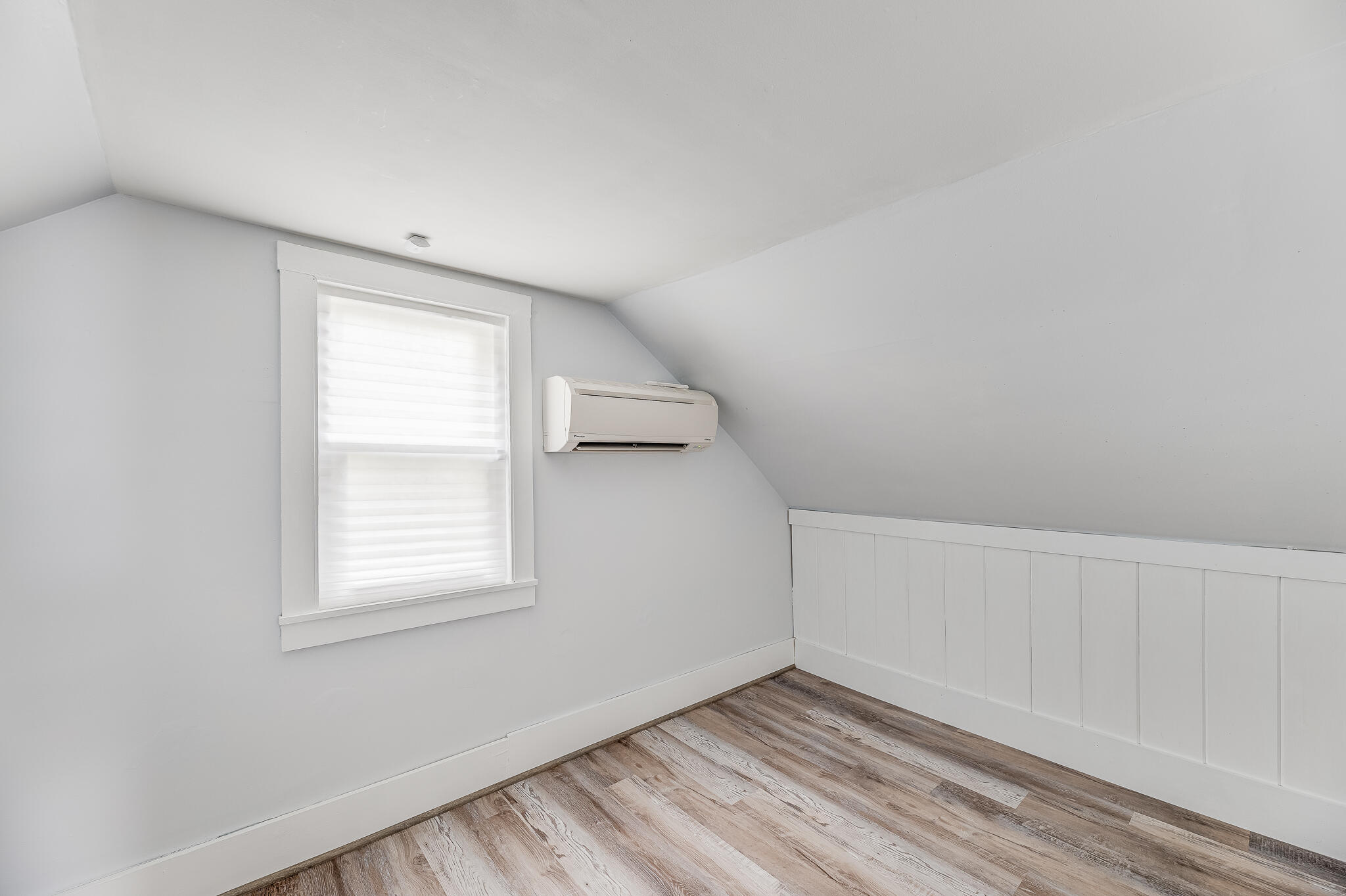 26 Ferry Street Winterport ME 04496