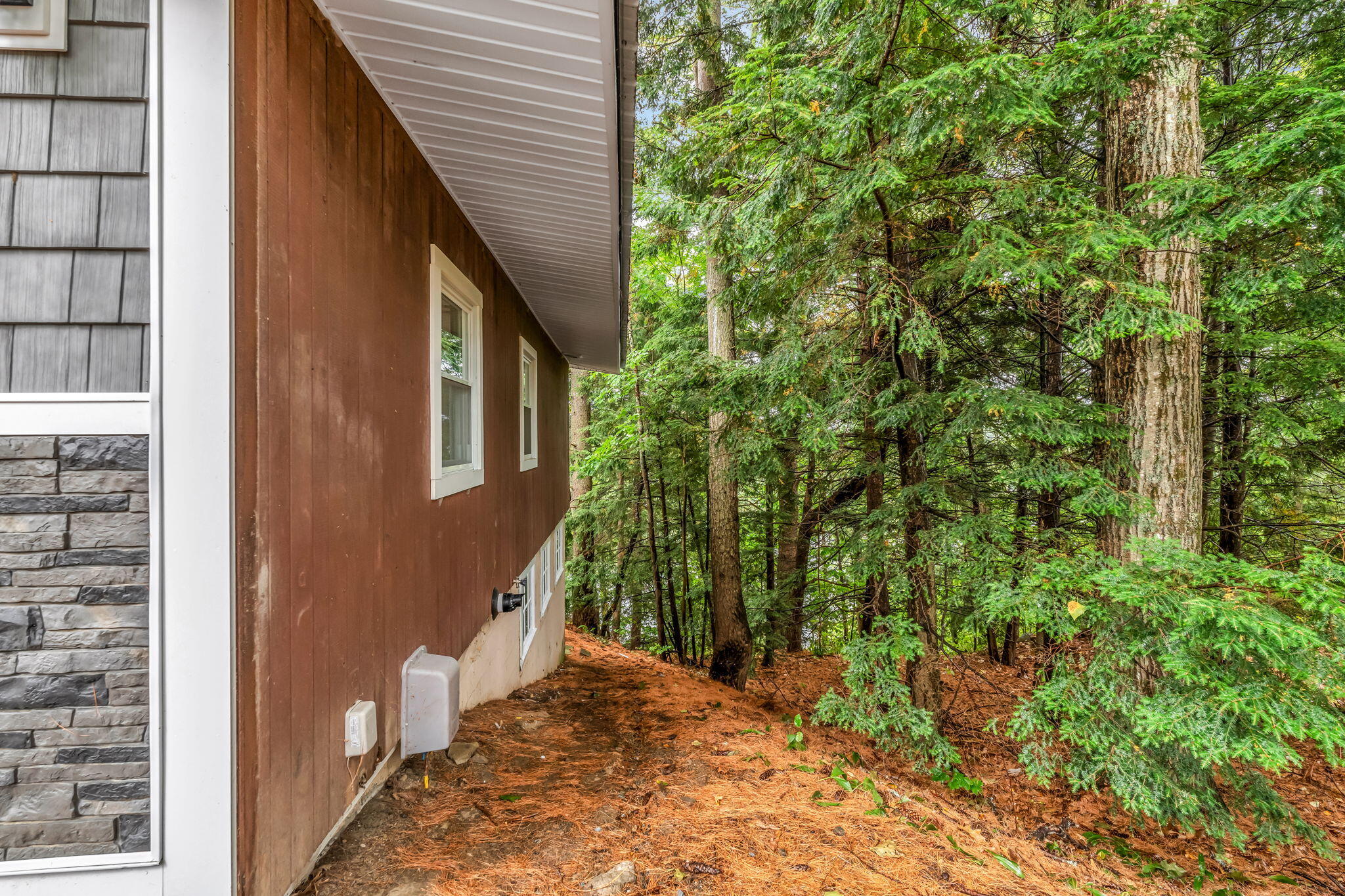 12 Rowell Road Hampden ME 04444