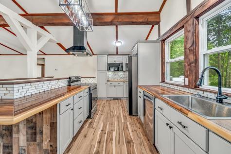 12 Rowell Road Hampden ME 04444