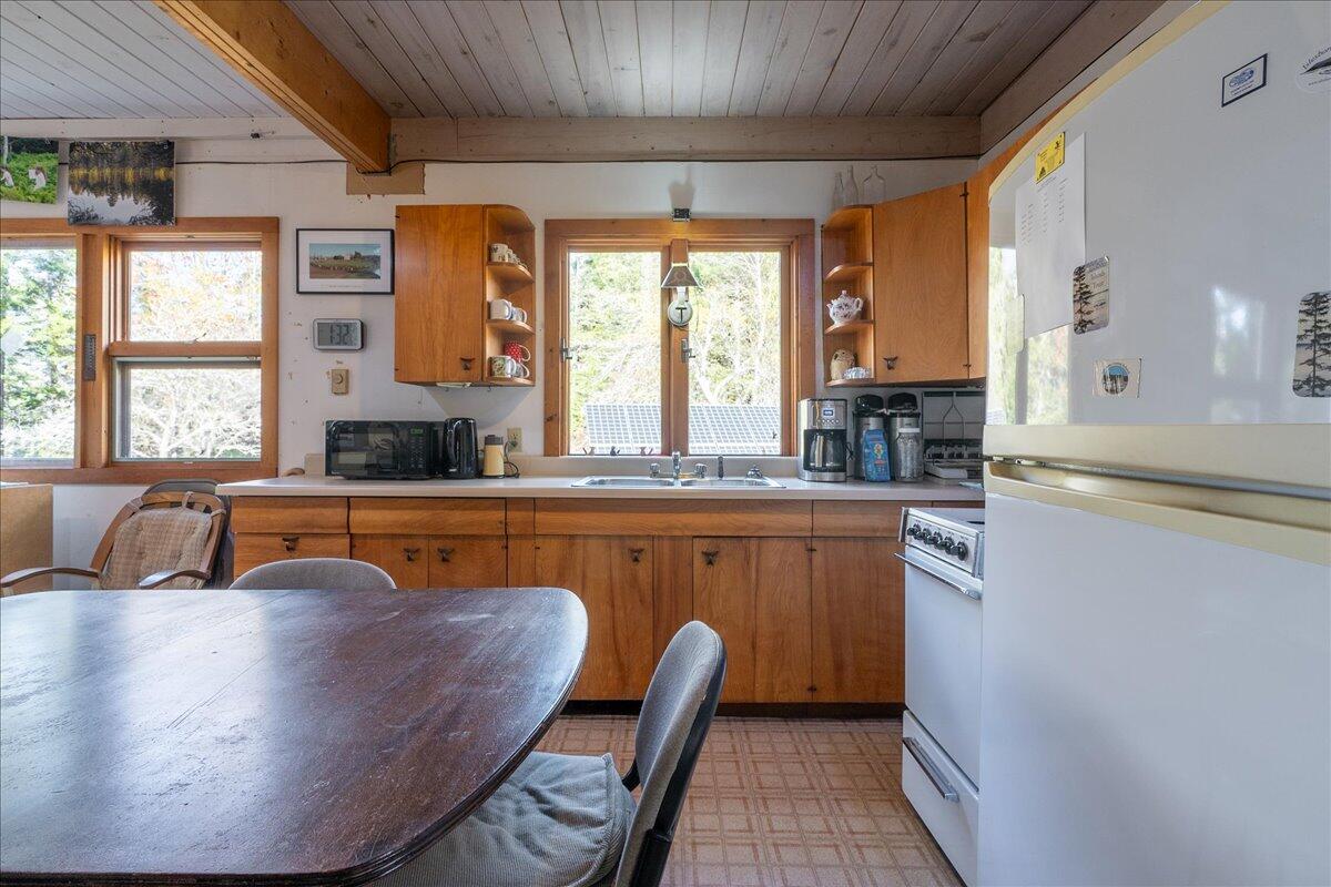 376 West Bay Road Islesboro ME 04848