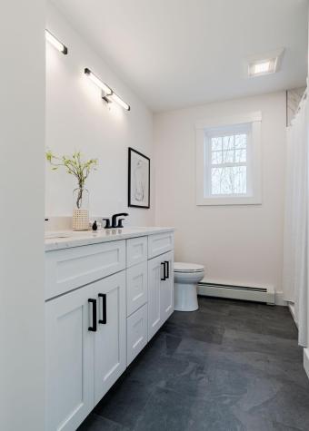 20 Aerie Drive Gray ME 04039