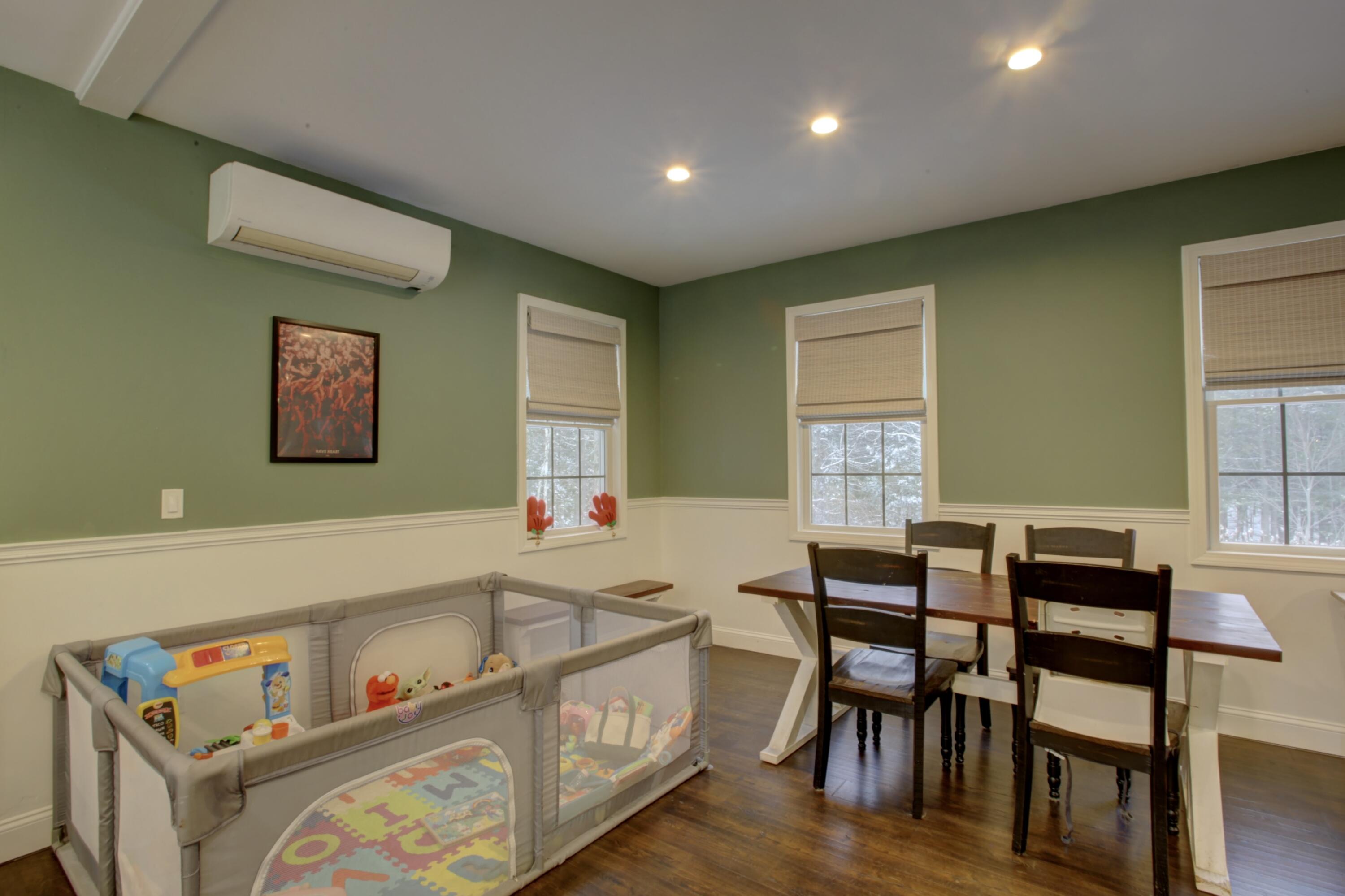 28 Van Der Werf Drive West Bath ME 04530