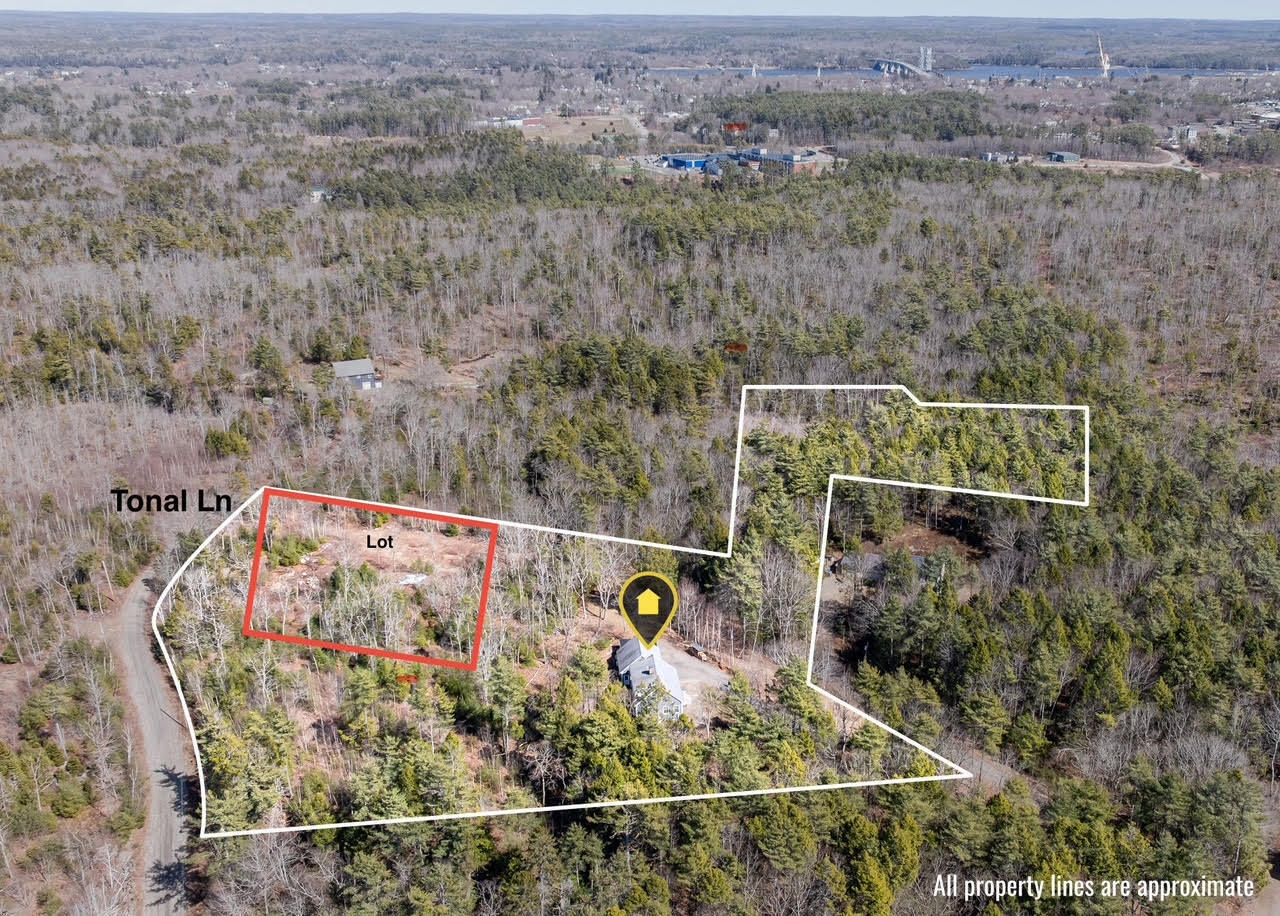 28 Van Der Werf Drive West Bath ME 04530