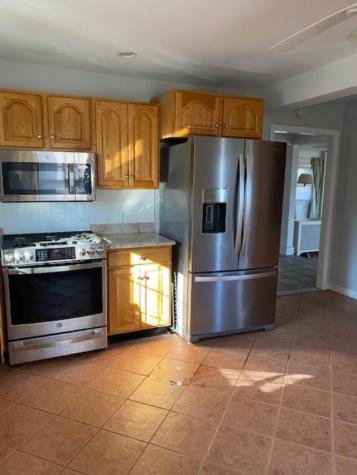 10 Town Landing Road Falmouth ME 04105