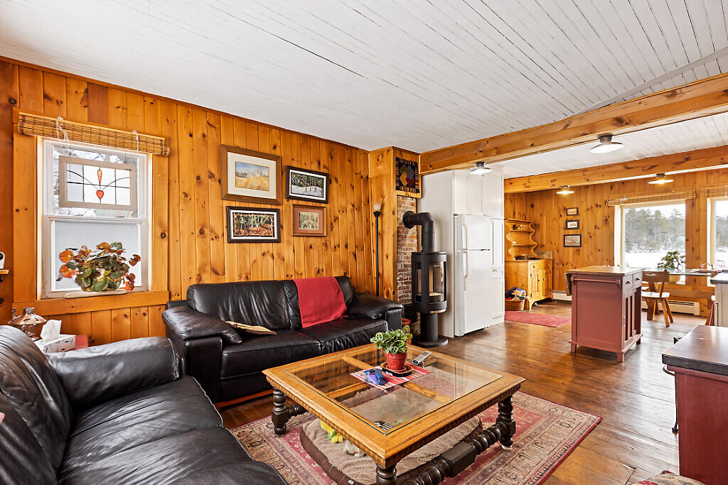 14 Main Street Mount Vernon ME 04352