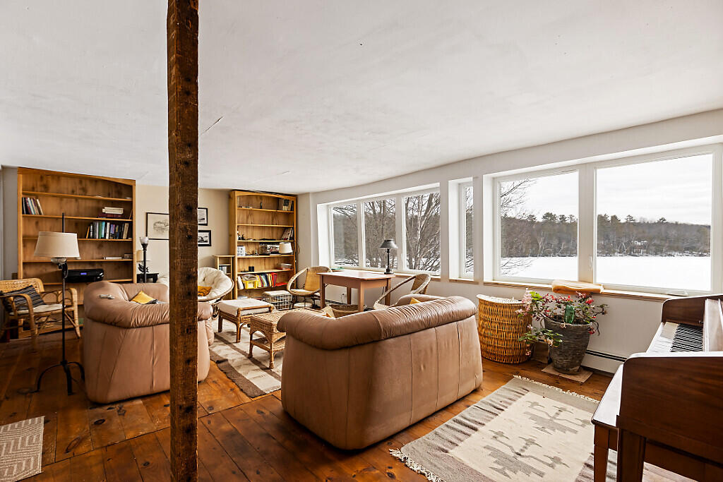 14 Main Street Mount Vernon ME 04352