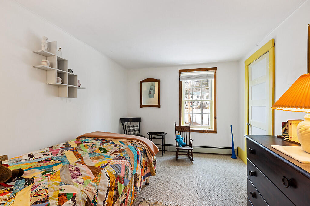 14 Main Street Mount Vernon ME 04352