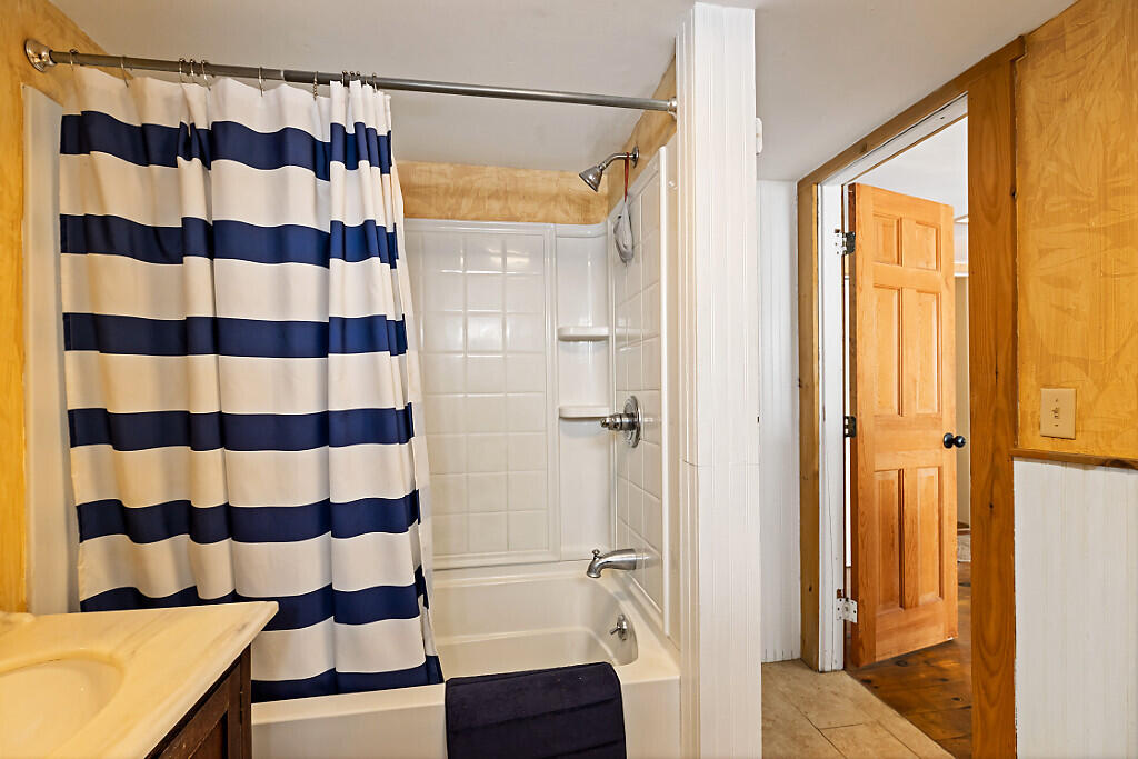 14 Main Street Mount Vernon ME 04352