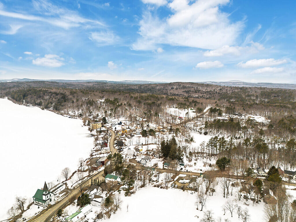 14 Main Street Mount Vernon ME 04352