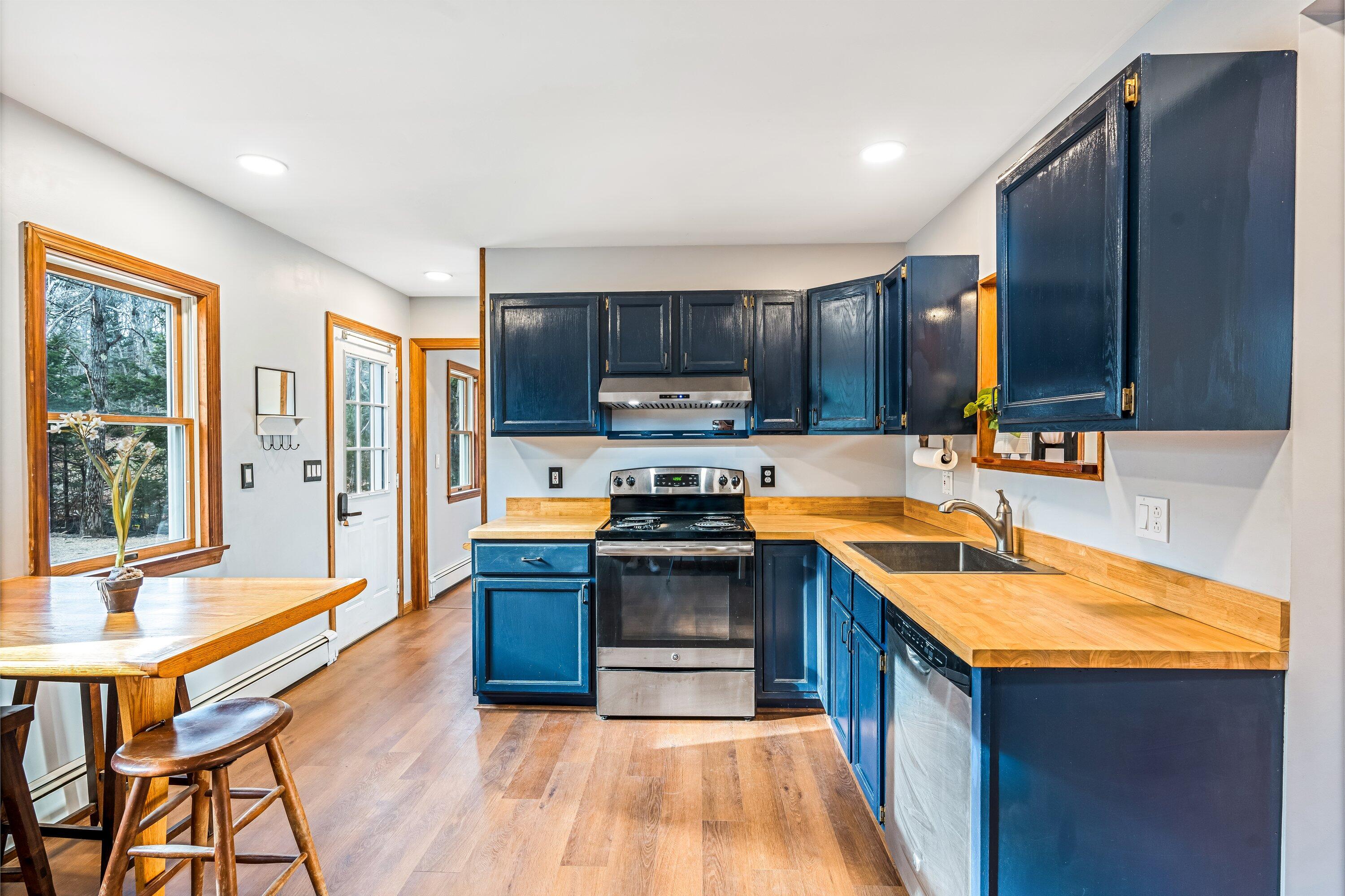 34 Kelly Brook Road Boothbay ME 04537