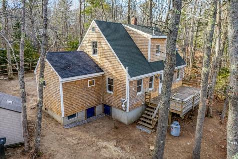 34 Kelly Brook Road Boothbay ME 04537