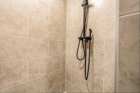 34 Kelly Brook Road Boothbay ME 04537