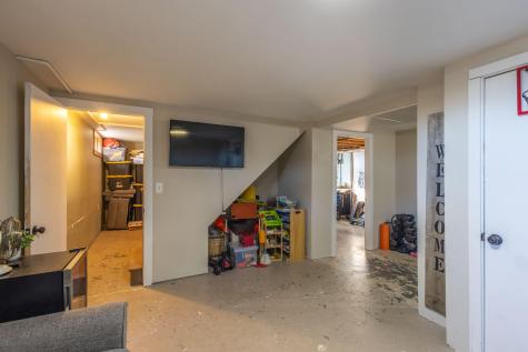 185 Ingraham Drive Owls Head ME 04854