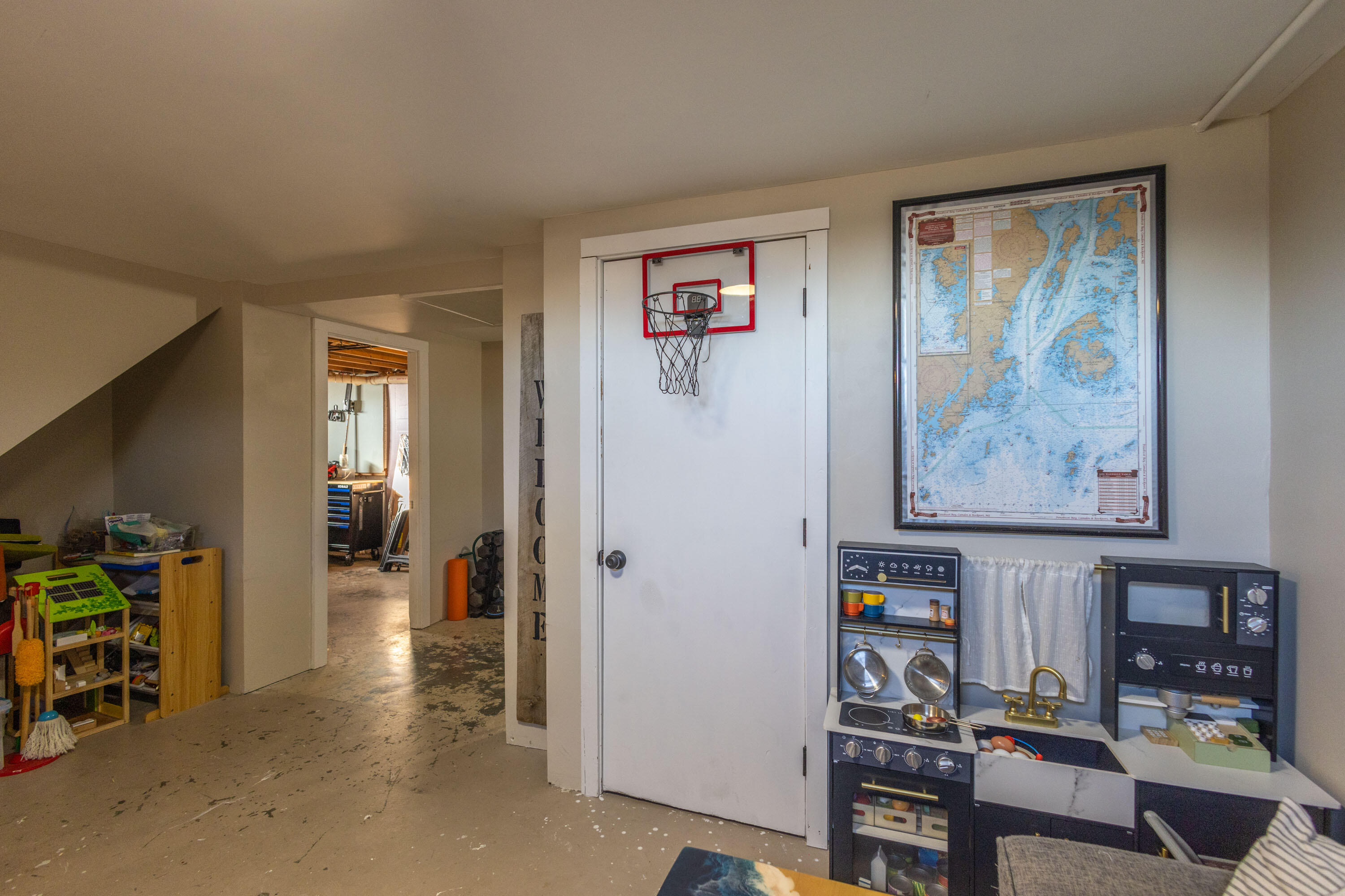 185 Ingraham Drive Owls Head ME 04854