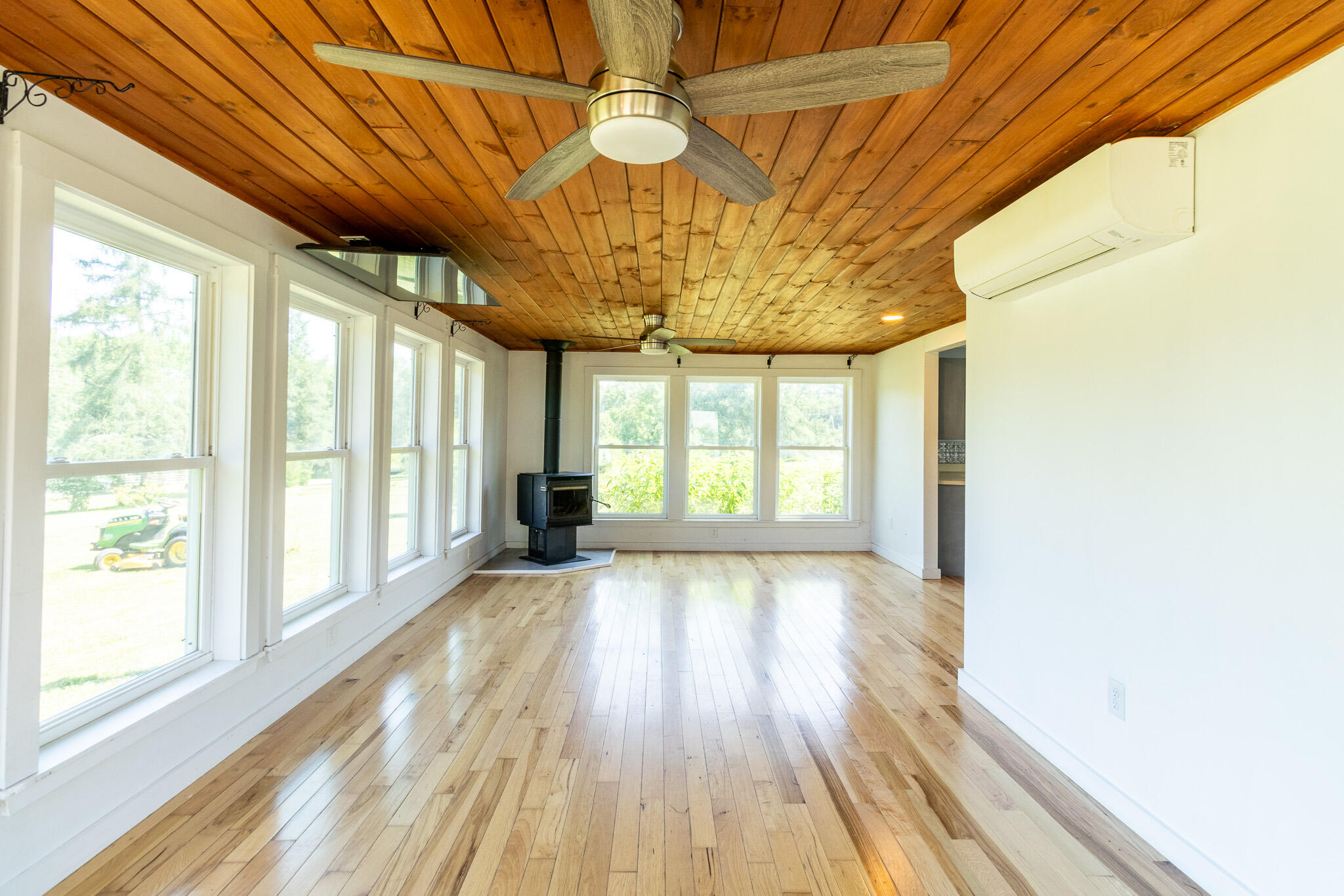 606 Airline Road Amherst ME 04605