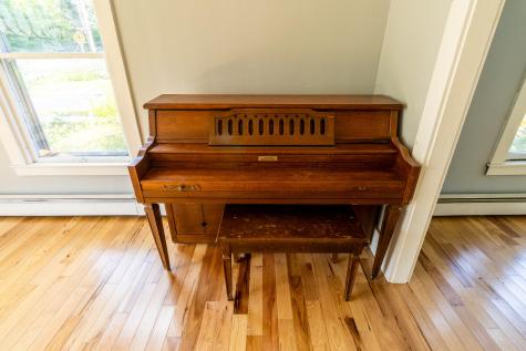 606 Airline Road Amherst ME 04605