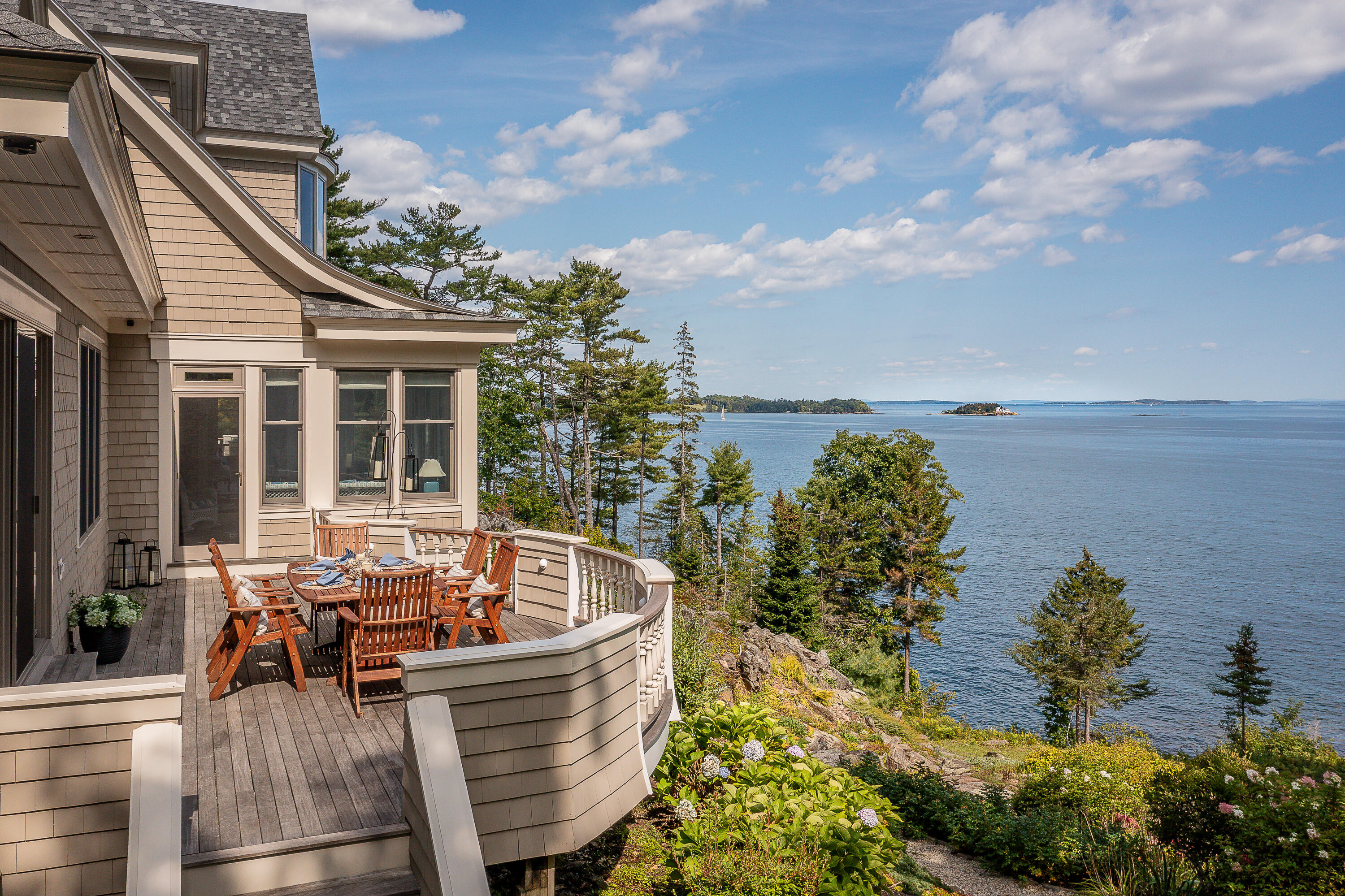 36 Roxmont Road Rockport ME 04856