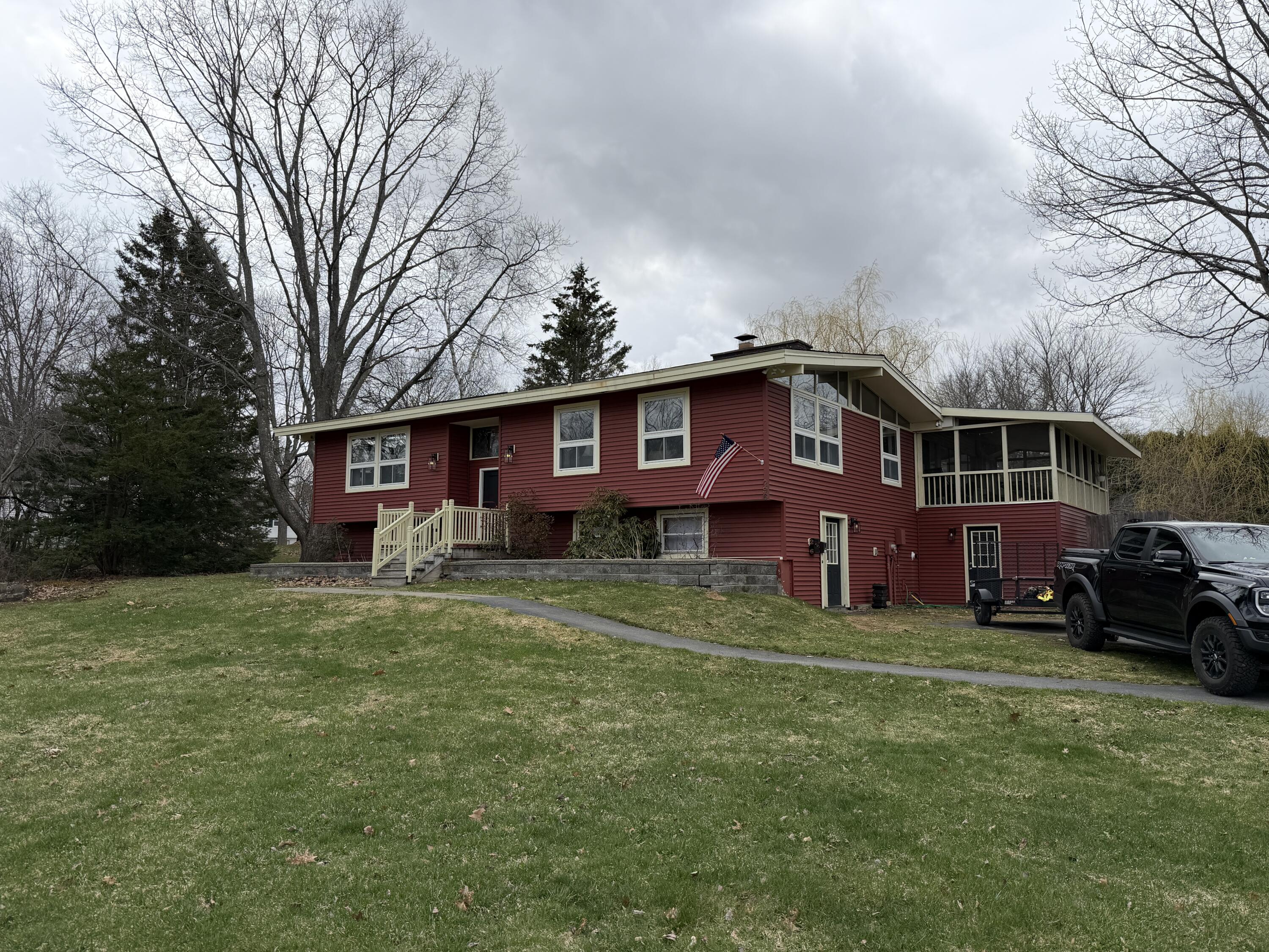 296 Howard Street Bangor ME 04401