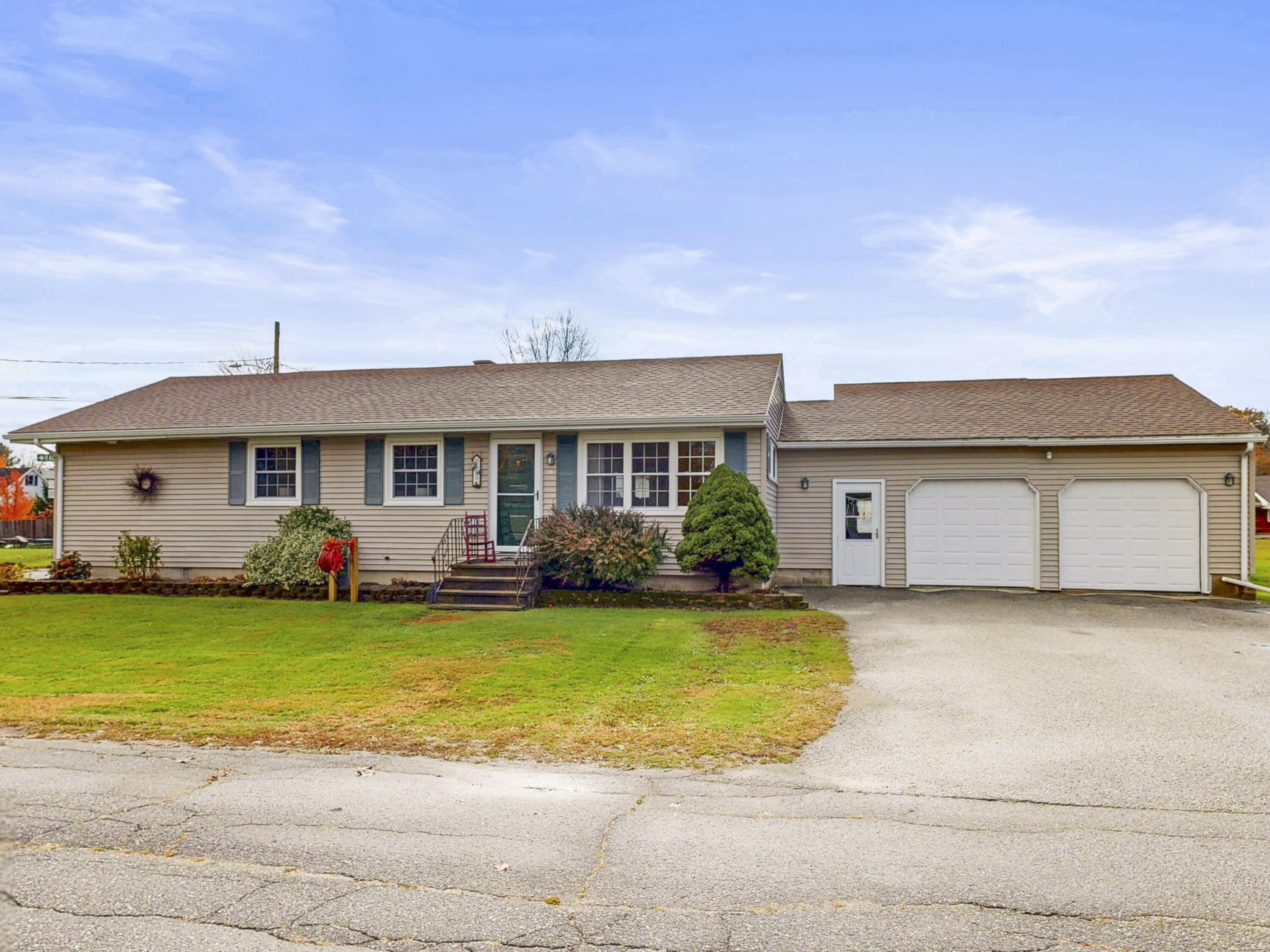 49 Rachel Boulevard Lewiston ME 04240