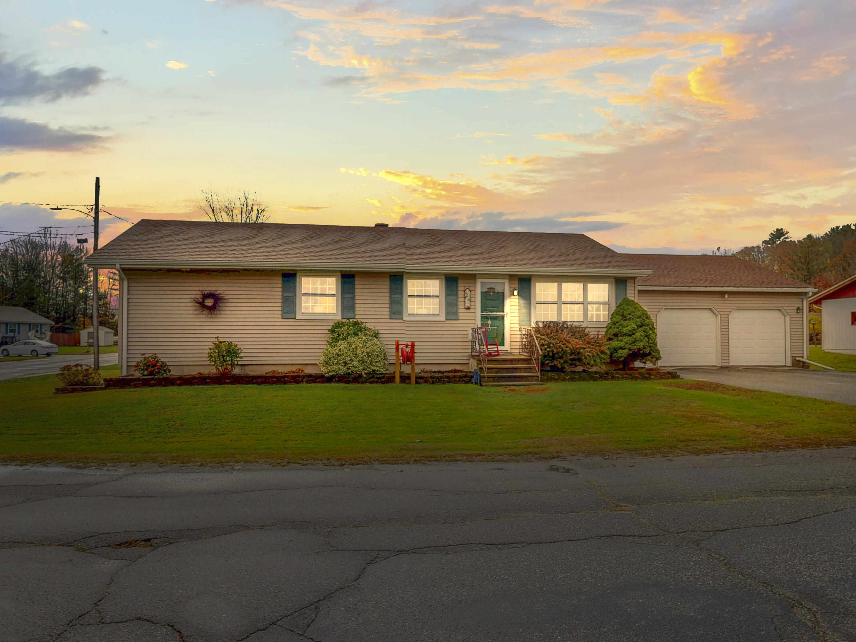 49 Rachel Boulevard Lewiston ME 04240