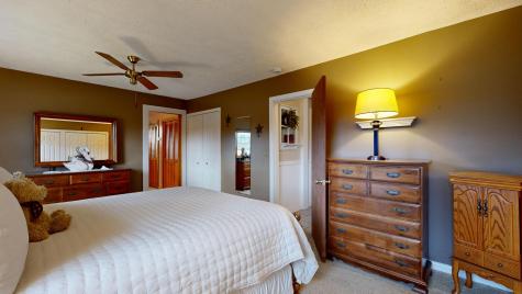 49 Rachel Boulevard Lewiston ME 04240